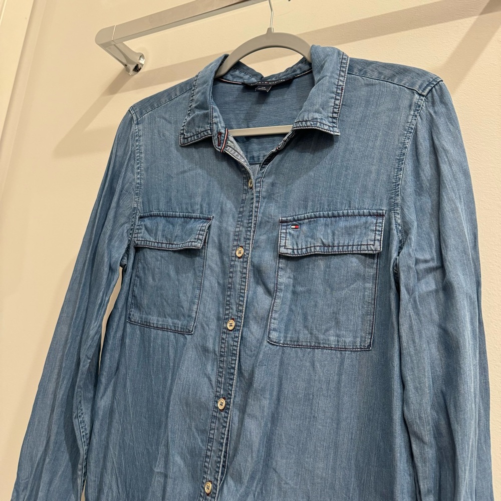 Tommy Hilfiger Button Up